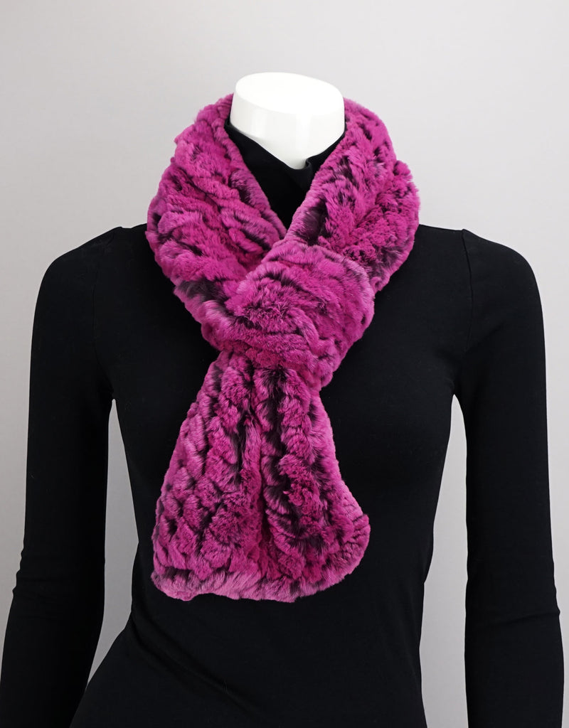 Cable Rex Scarf with Loop - Magenta