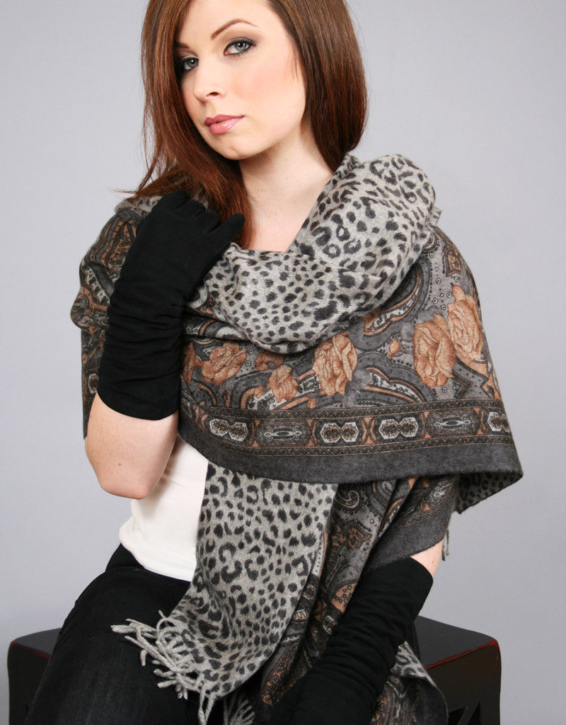 Cashmere Shawl- Chains - Snowflake